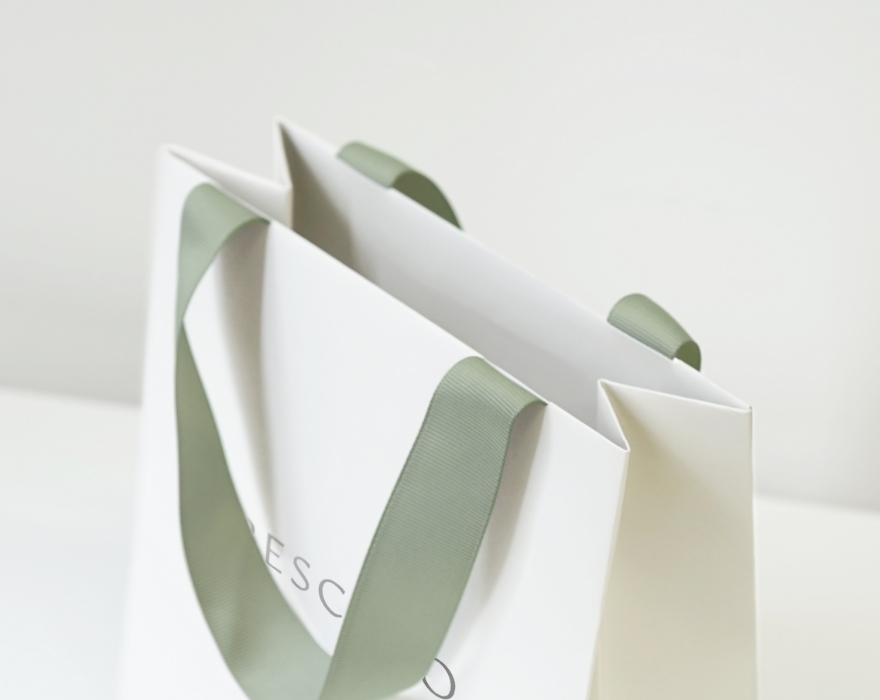 アパレル紙袋 ハイブランド仕様例01