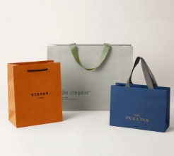 スタンダード紙袋へ