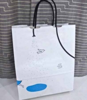 物語のある紙袋