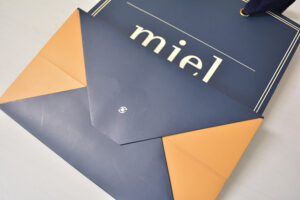 紙袋　ショップ袋