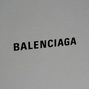 クールなゴシック体ロゴ