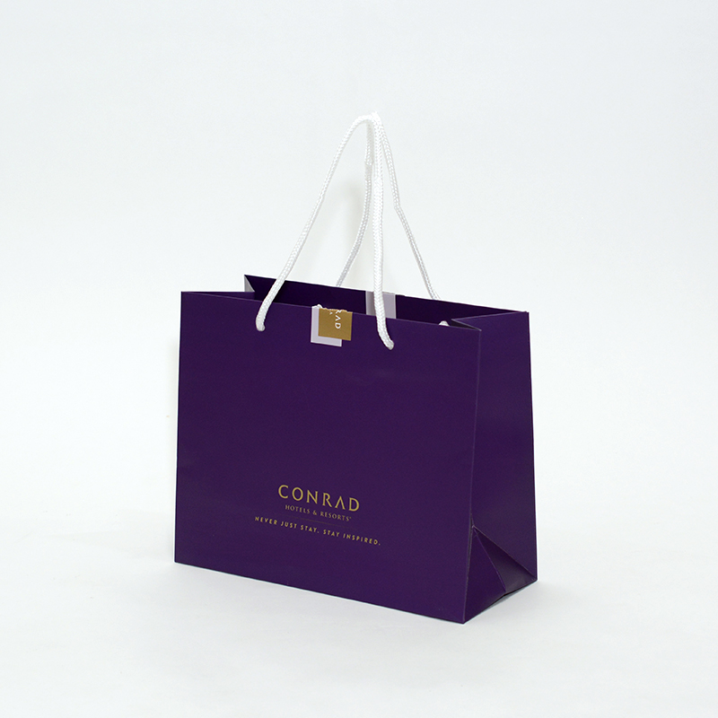 紫×ゴールドで上品な高級紙袋を読む