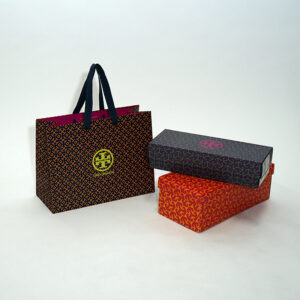 柄や色が違っても統一感のあるパッケージ