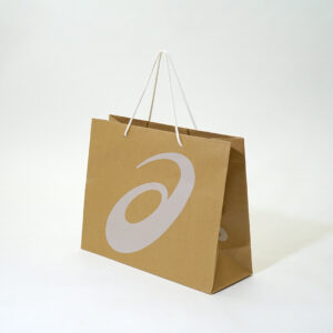 シンプルでナチュラルな印象の紙袋