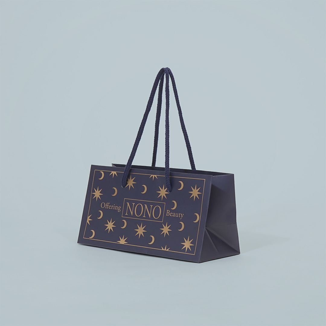 キラッと輝く箔押しの星と月0