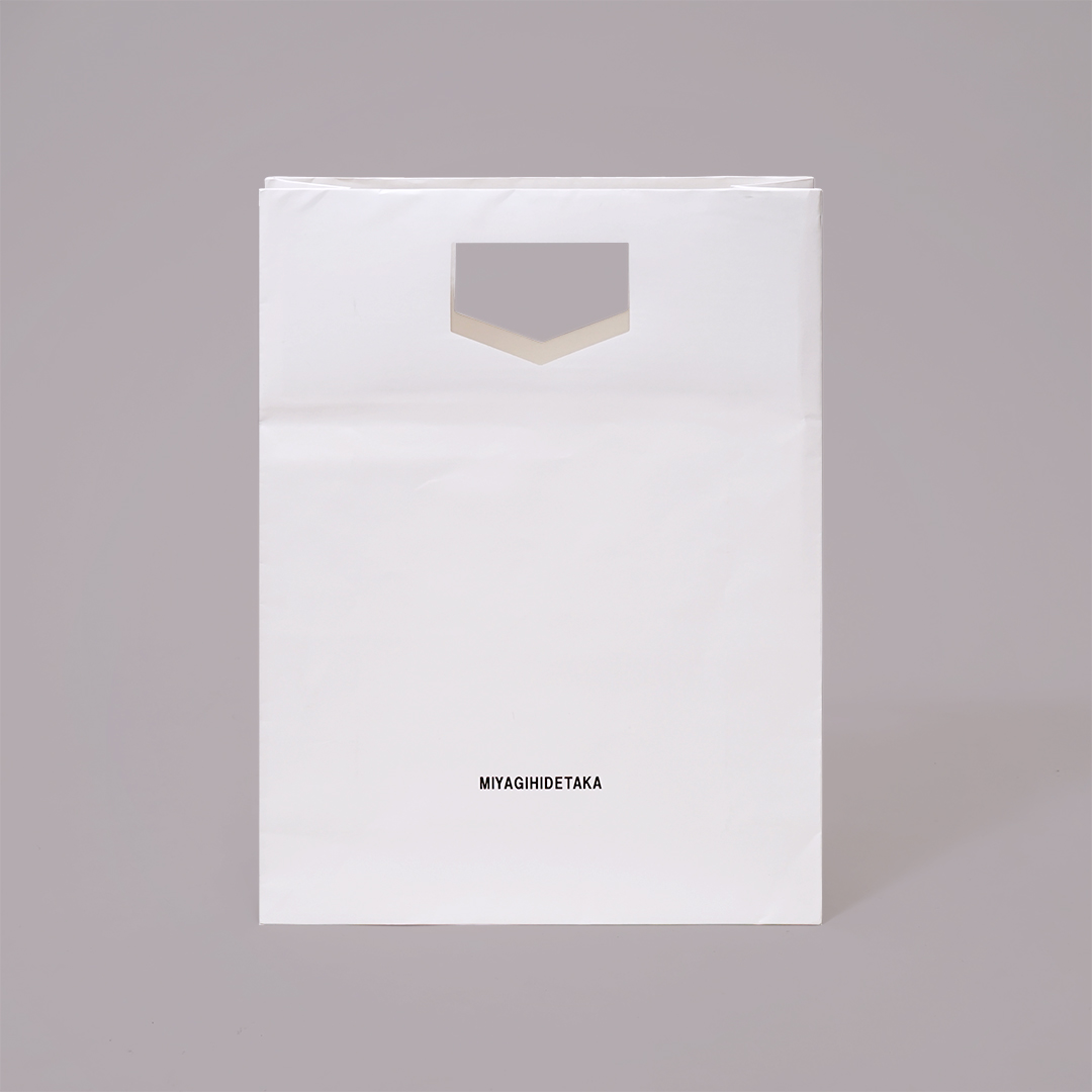 オリジナル形状の持ち手が印象的！0