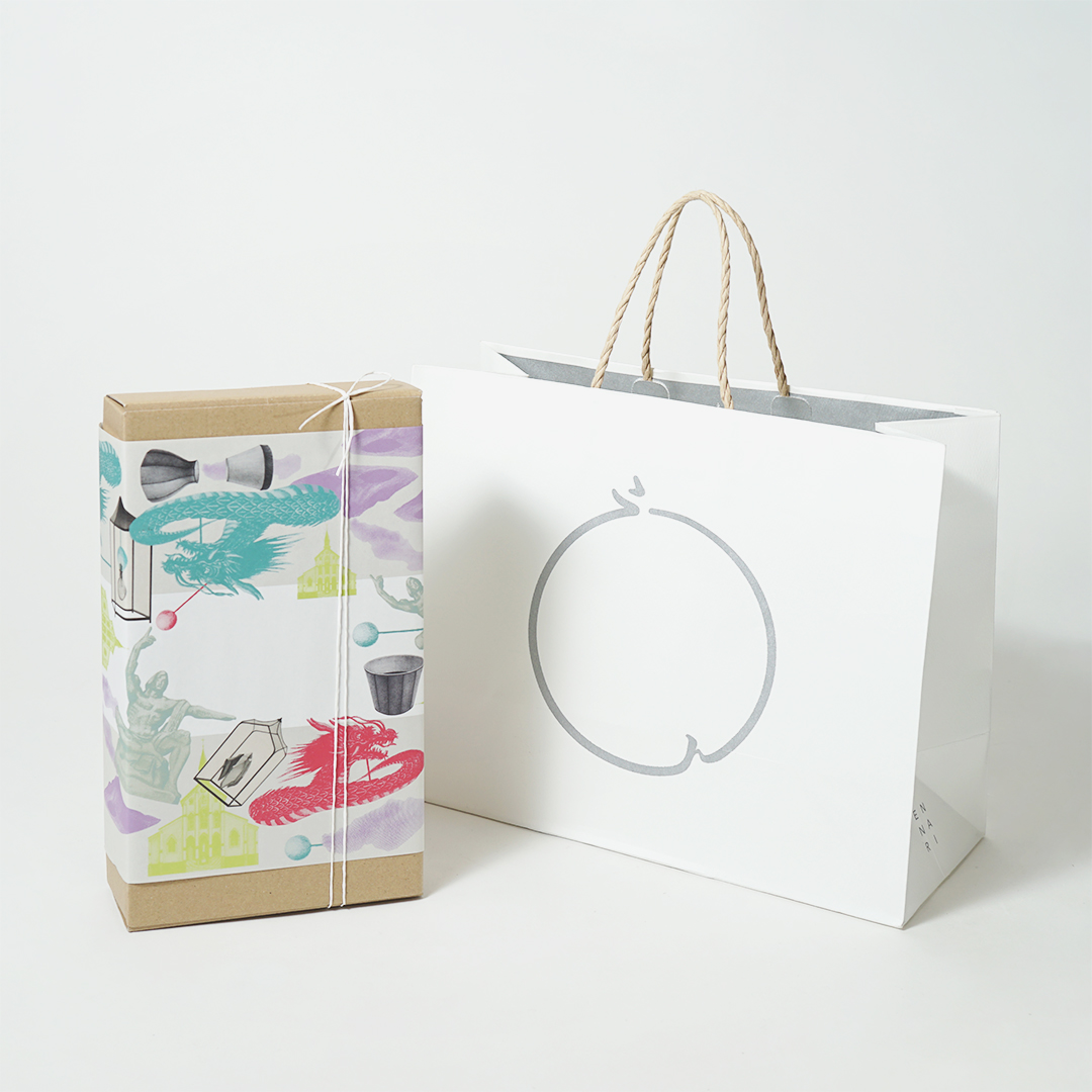 紙の風合いを大事にした和菓子ブランドのデザイン