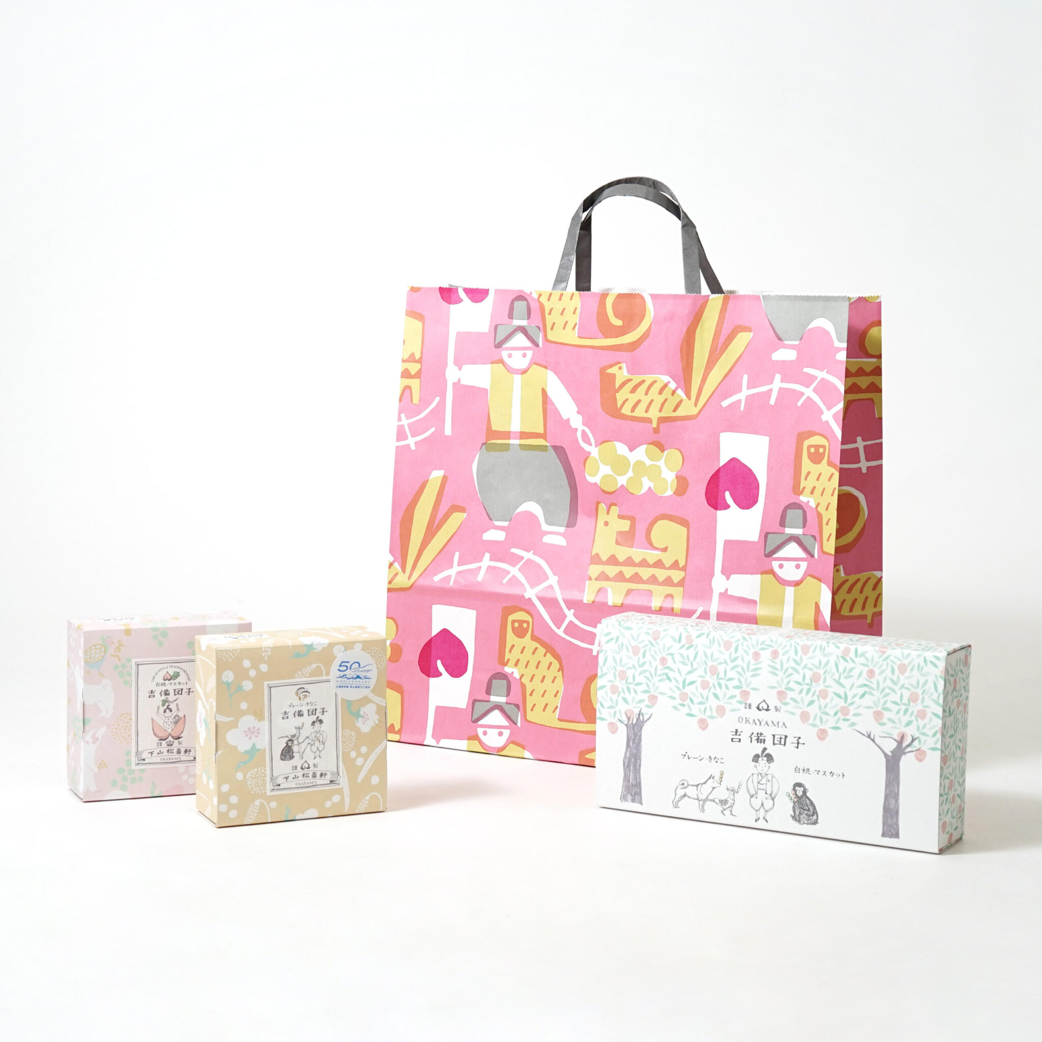 お土産にピッタリ！あの昔話の世界観が楽しめるパッケージ