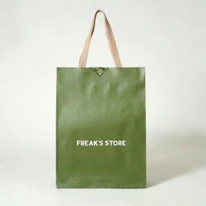 有名セレクトショップが手がける、100%紙素材のサステナブルなオリジナル紙袋