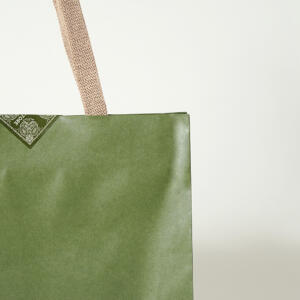 有名セレクトショップが手がける、100%紙素材のサステナブルなオリジナル紙袋