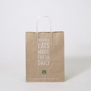 クラフト紙の素材感を活かした、超有名コーヒーショップの洗練されたデザインのオリジナル紙袋