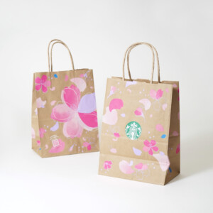 有名コーヒーショップのグラデーションが美しい桜デザインをフルカラー印刷で表現した、春限定オリジナル紙袋