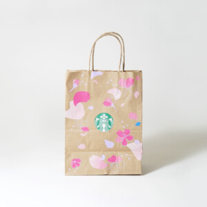 有名コーヒーショップのグラデーションが美しい桜デザインをフルカラー印刷で表現した、春限定オリジナル紙袋