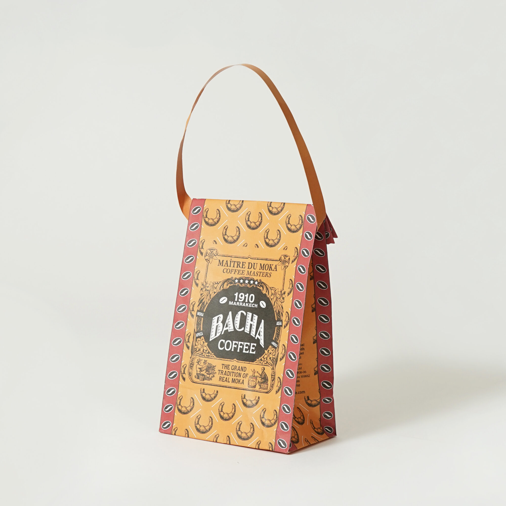 モロッコの宮殿で生まれた歴史あるコーヒーブランドの紙袋