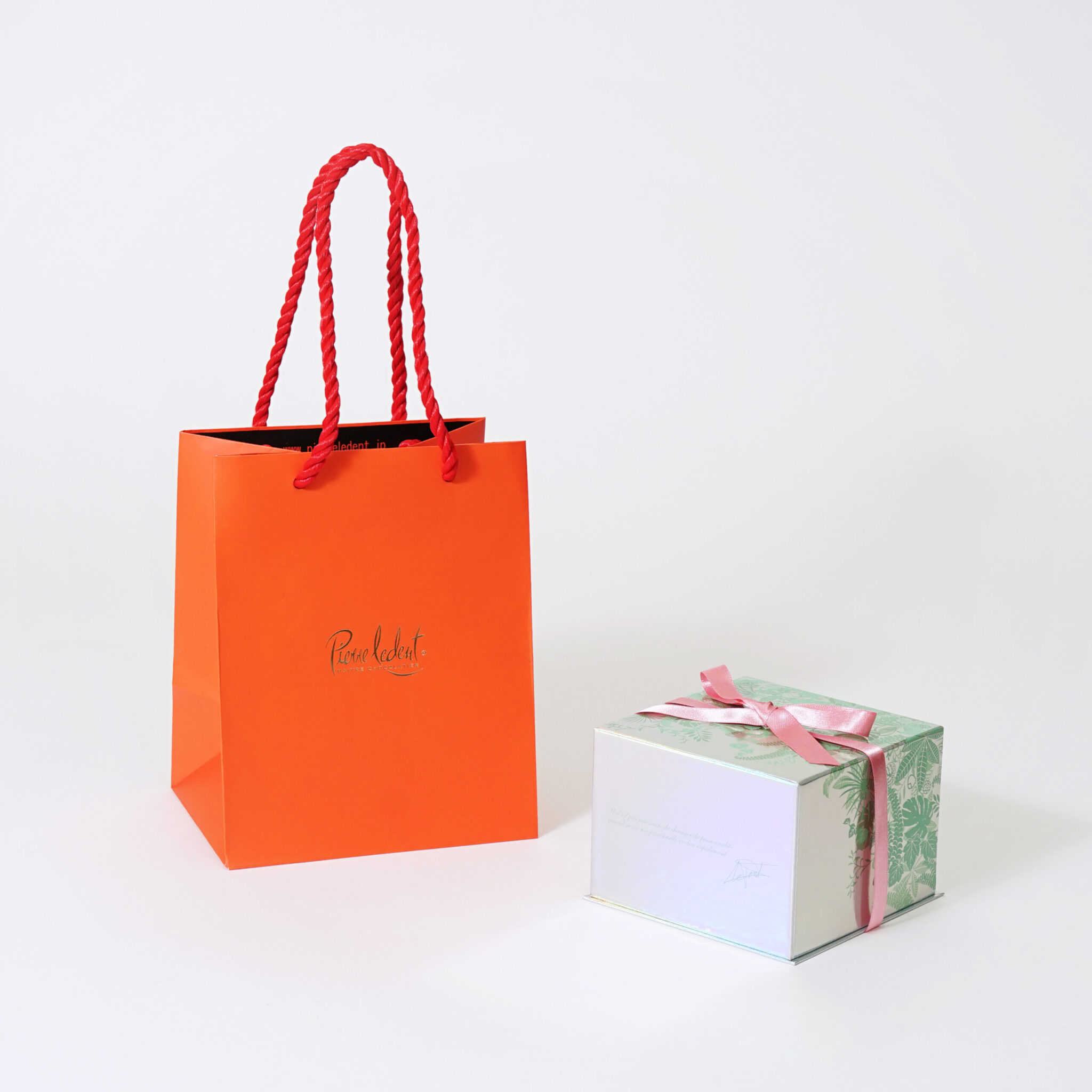 出会えるのは年に一度だけ！幻のショコラのパッケージ