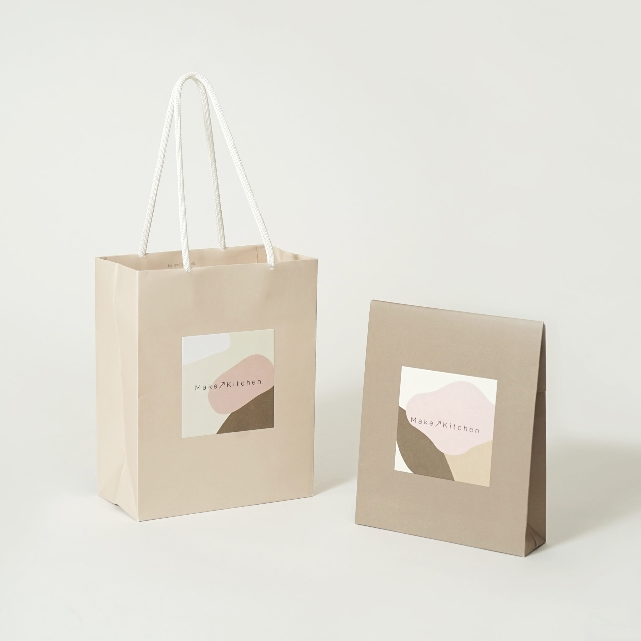 くすみ感がおしゃれ！オーガニックでサステナブルなコスメショップのパッケージ