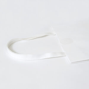 パリジェンヌをイメージさせる、有名ファッションブランドのファブリック素材のオリジナルリボン