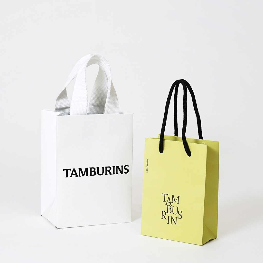 韓国発フレグランス・コスメブランドのモダンな紙袋