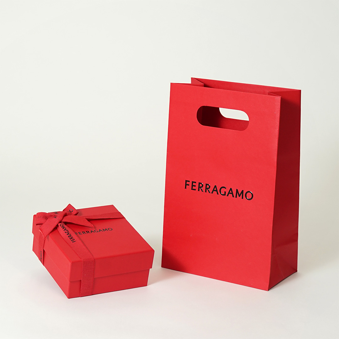 イタリア発ラグジュアリーブランドの新ショッパー