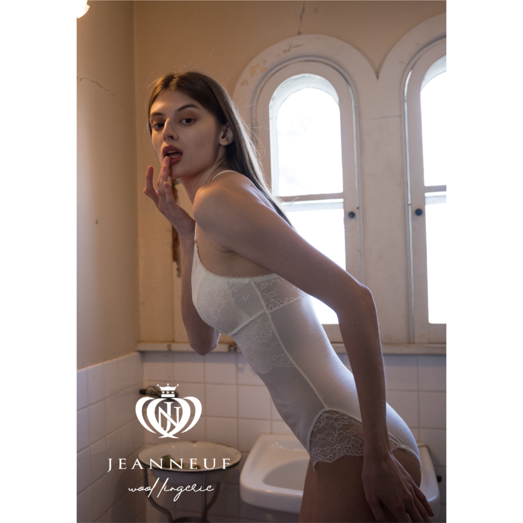 ランジェリーブランドのギフト包装7