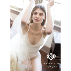 ランジェリーブランドのギフト包装8