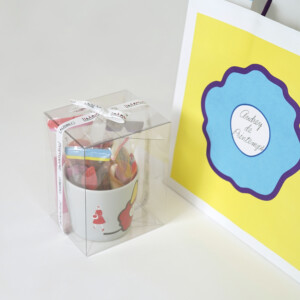 東京人気土産ブランドの、バレンタイン限定のマグカップ入りグレイシアのパッケージ