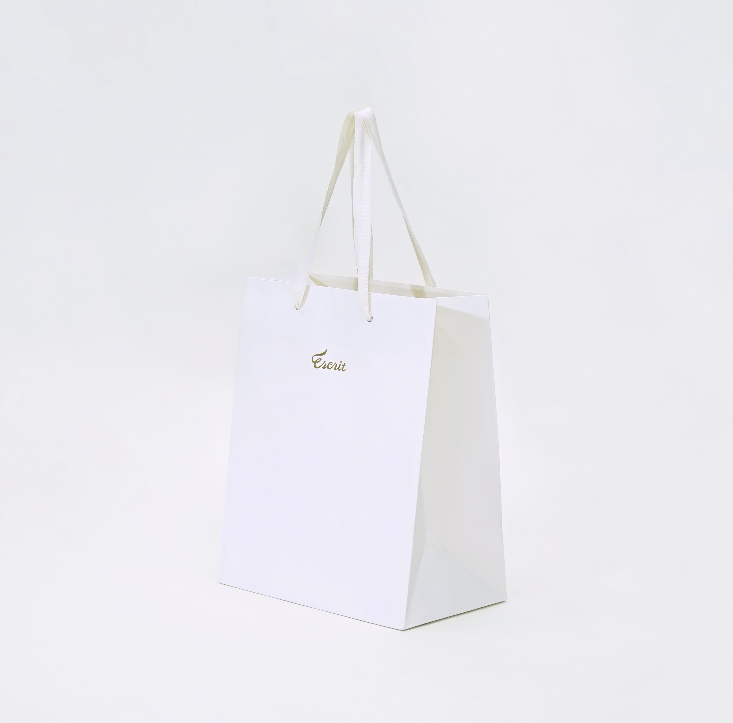 ブライダル事業を展開する会社のSDGsに貢献したウェディング用紙袋