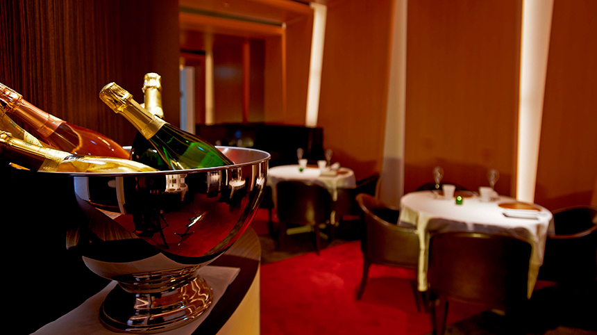 レストラン ラ フィネス 様へのインタビュー