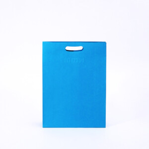 豊富なカラーと繊細なエンボスが特徴の紙袋4