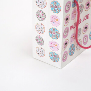 パステルカラーが特徴のファッションブランドの、フルカラー印刷が美しいオリジナル紙袋