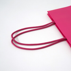 光沢感のあるパイレンロープハンドル