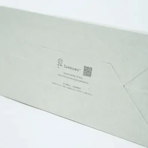 底面部分にQRコードが印刷されたオリジナル紙袋