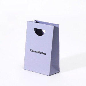 オーガニックコスメショップのカラフルな小判抜きが可愛いオリジナル紙袋