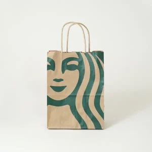 リユースしやすいサイズにこだわったオリジナル紙袋