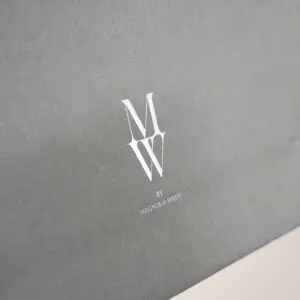 モダンなデザインがおしゃれ。「記念品」として特別な日を彩るTAKAMI BRIDAL様のオリジナル紙袋