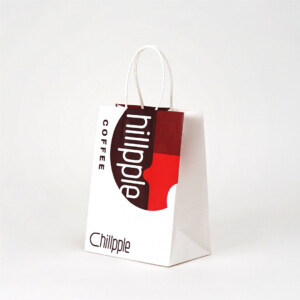 ロゴマークを主役にした、遊び心のある紙袋3